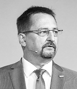Jörg Stahl 